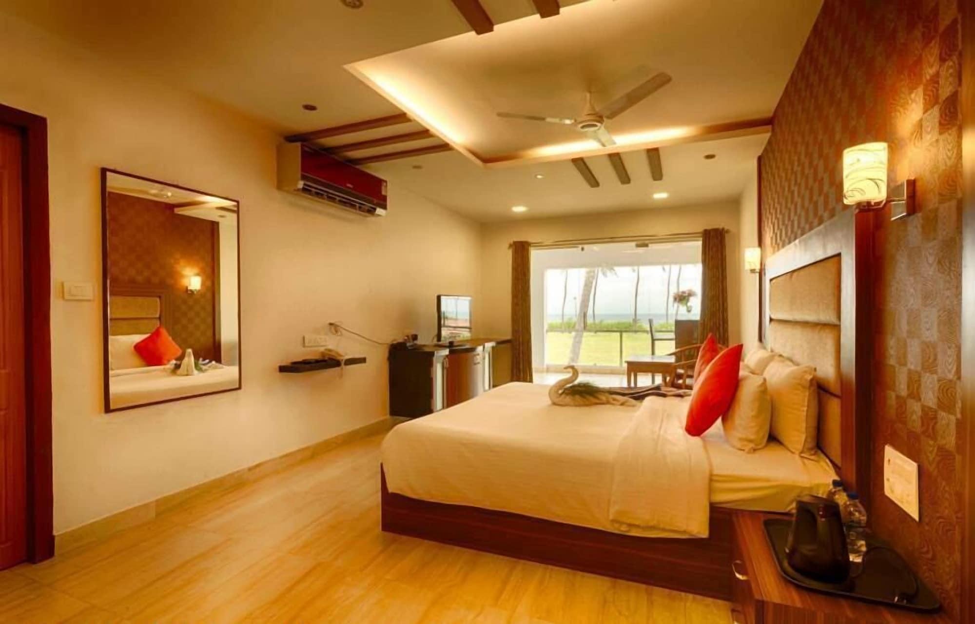 Vgp Golden Beach Resort Chennai Bagian luar foto