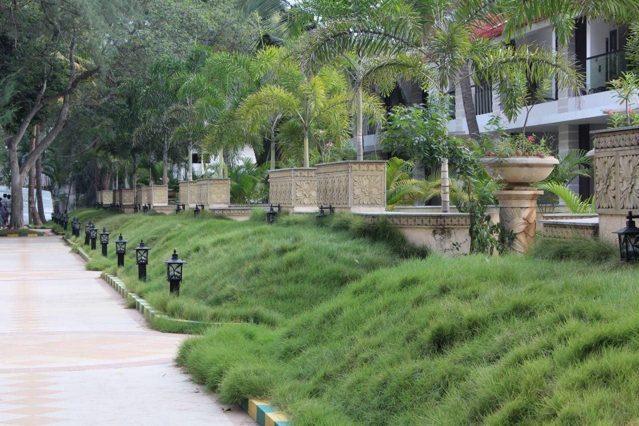 Vgp Golden Beach Resort Chennai Bagian luar foto