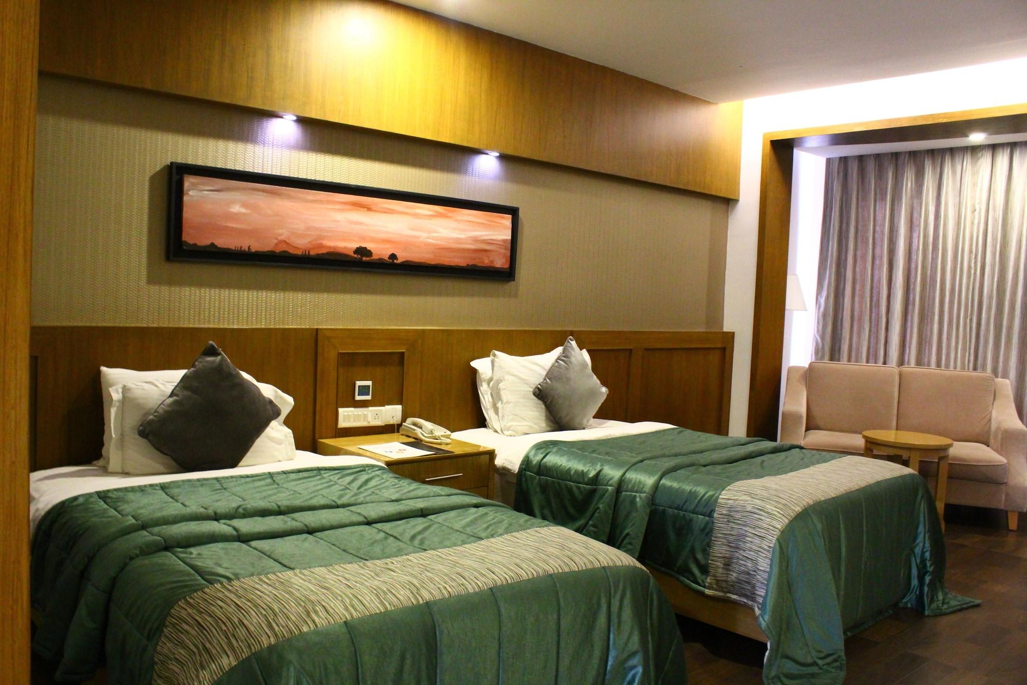 Vgp Golden Beach Resort Chennai Bagian luar foto