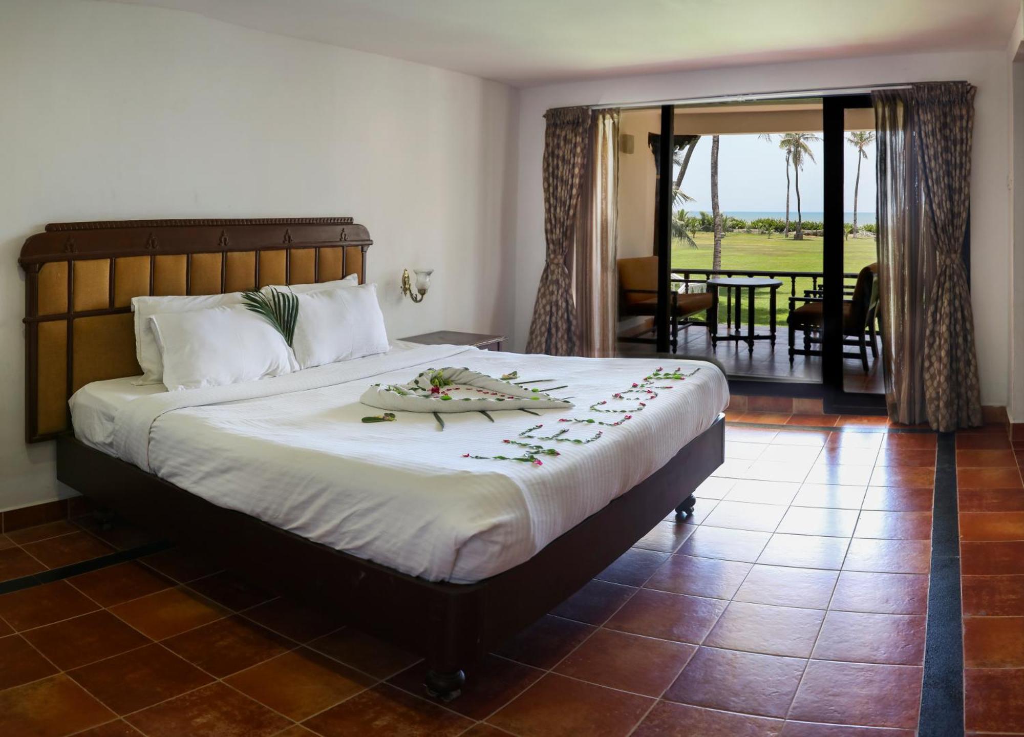 Vgp Golden Beach Resort Chennai Bagian luar foto