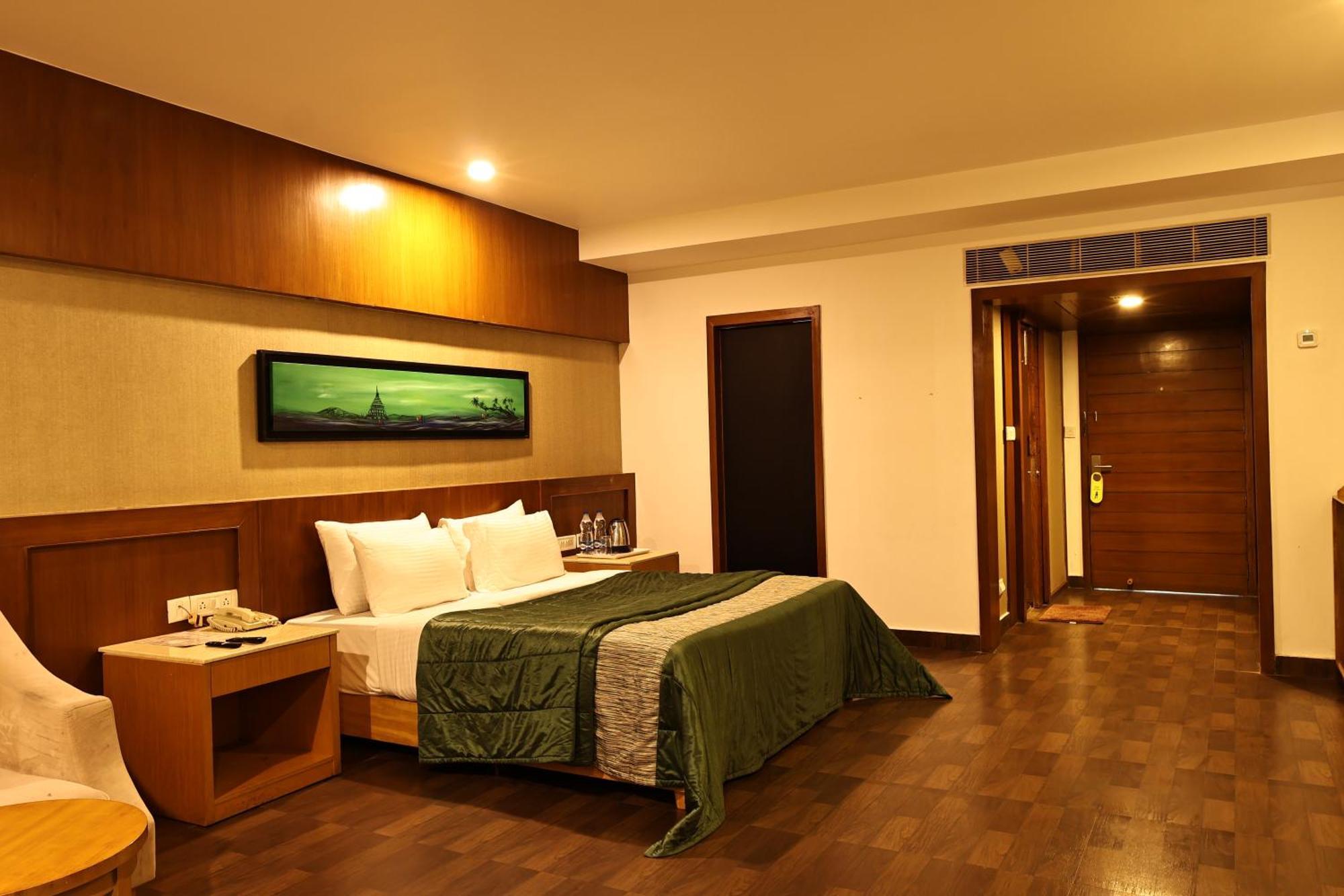 Vgp Golden Beach Resort Chennai Bagian luar foto