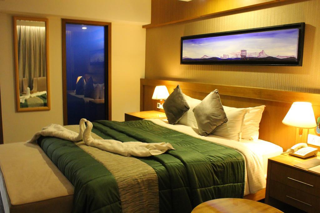 Vgp Golden Beach Resort Chennai Bagian luar foto