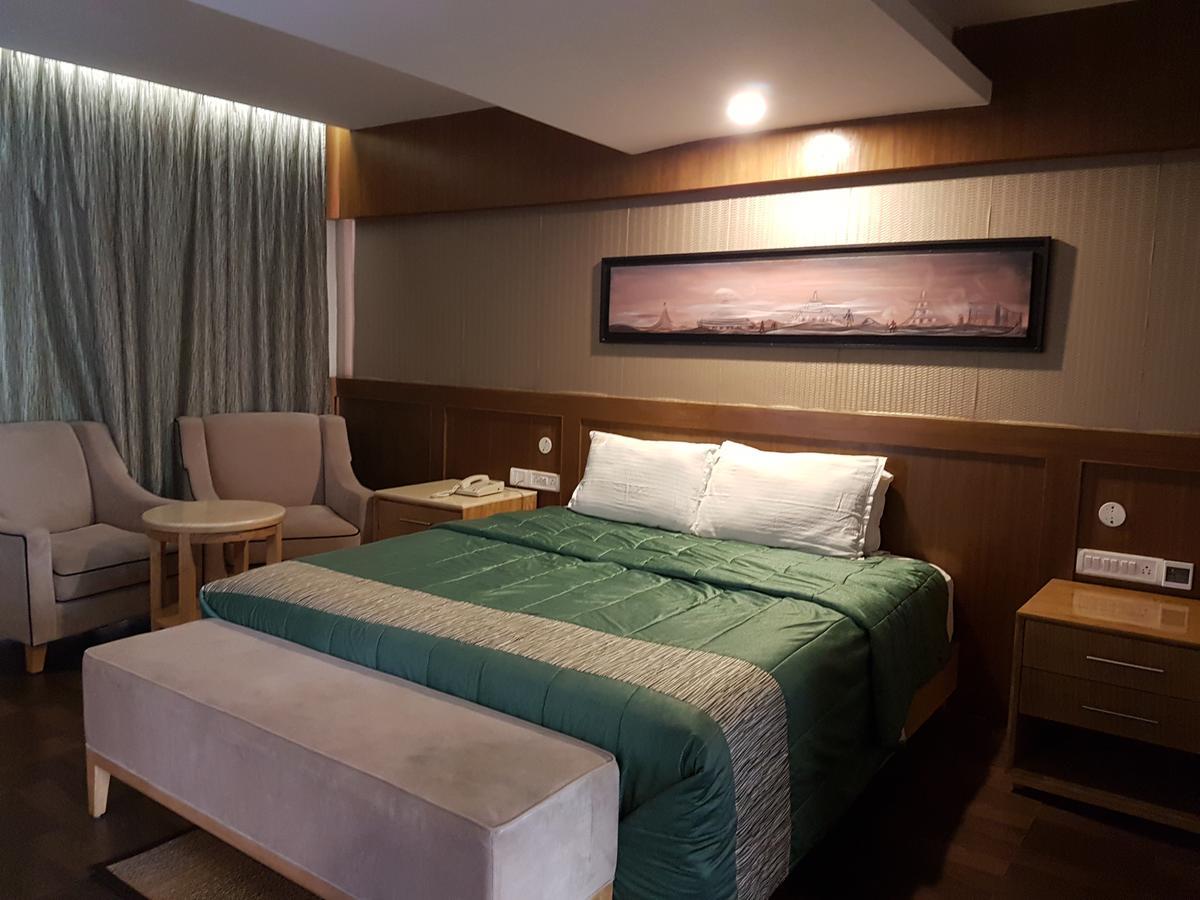 Vgp Golden Beach Resort Chennai Bagian luar foto