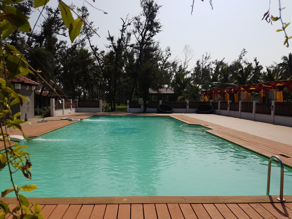 Vgp Golden Beach Resort Chennai Bagian luar foto