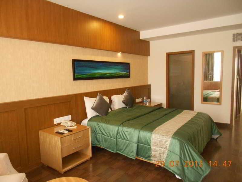 Vgp Golden Beach Resort Chennai Bagian luar foto